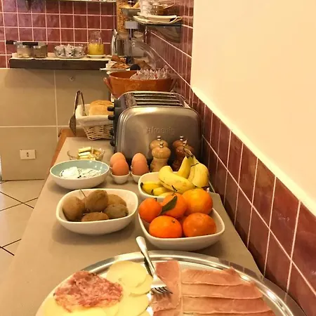 Chopin Hotel Genova